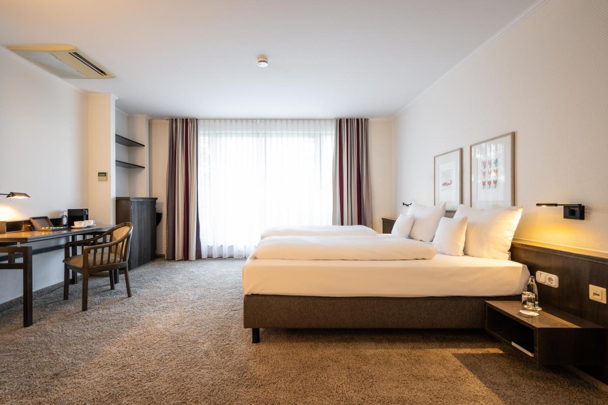 Hotel Herzogspark Herzogenaurach Extérieur photo