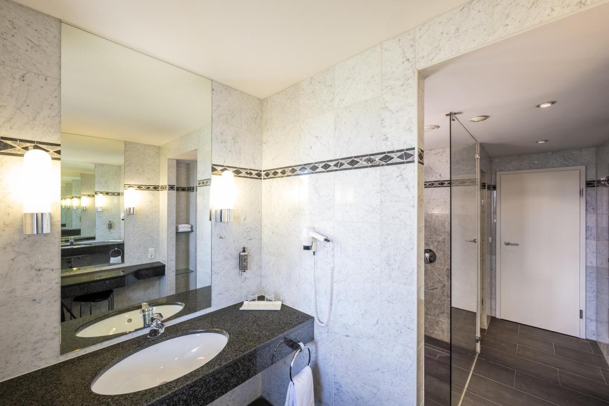 Hotel Herzogspark Herzogenaurach Chambre photo